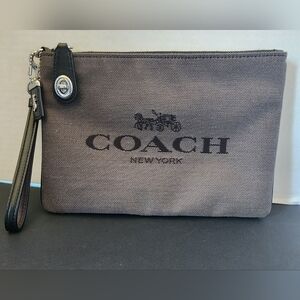 ✨️NWOT✨️ Coach 1941 Dark Gray Denim Large Pouch With Wristlet Strap, 2020